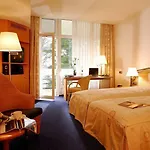 Hotel Mueggelseeperle Berlino