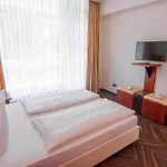 ホテル Mueggelseeperle